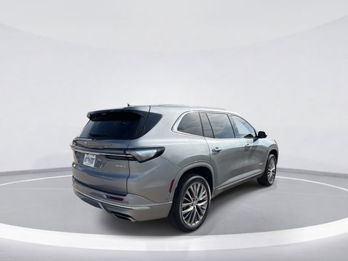 Certified 2025 Buick Enclave Avenir w/ Super Cruise Package image 8