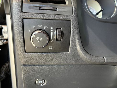 Used 2012 Dodge Challenger SXT Plus RWD image 20