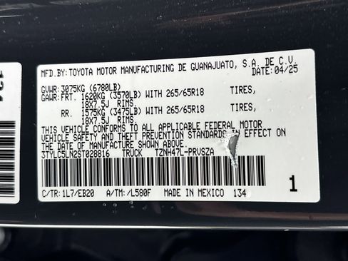 Certified 2025 Toyota Tacoma Limited AWD/4WD image 35