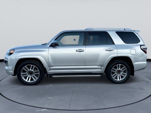 Used 2015 Toyota 4Runner Limited image 5