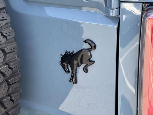 Used 2022 Ford Bronco Wildtrak image 34