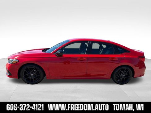 Used 2022 Honda Civic Sport image 3