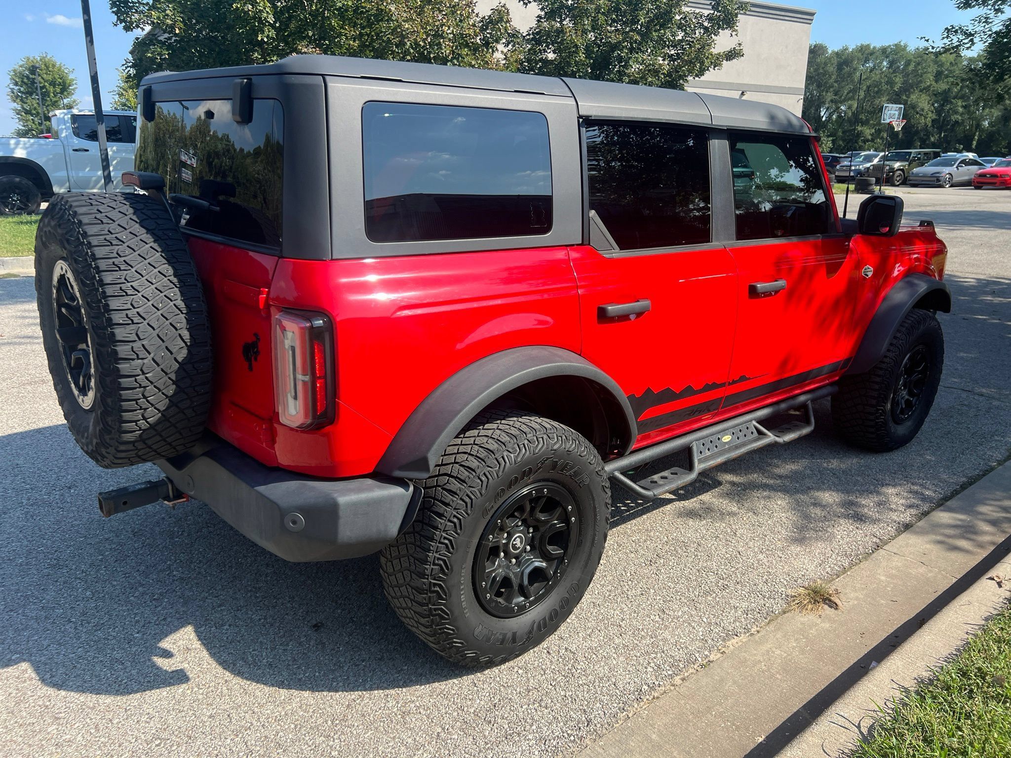Used 2022 Ford Bronco Wildtrak AWD/4WD image 5