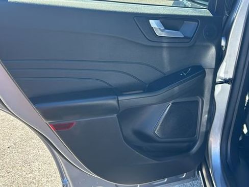 Certified 2023 Ford Escape Platinum w/ Premium Technology Package AWD/4WD image 14