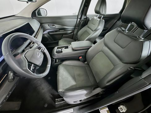 Used 2023 Nissan Ariya ENGAGE+ image 13