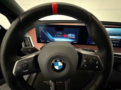 Used 2025 BMW iX M60 w/ Luxury Package image 13