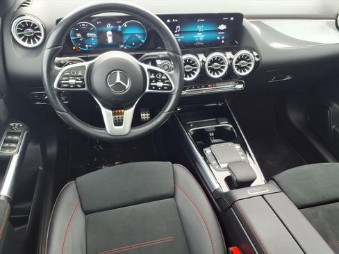Used 2023 Mercedes-Benz GLA 250 4MATIC image 14