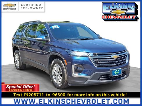 Certified 2023 Chevrolet Traverse LT FWD image 1