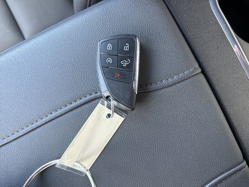 Used 2025 Chevrolet Silverado 1500 LT Trail Boss w/ Convenience Package II image 26