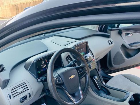 Used 2014 Chevrolet Volt Premium w/ Premium Trim Package image 14