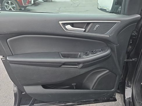 Used 2023 Ford Edge SEL AWD/4WD image 7