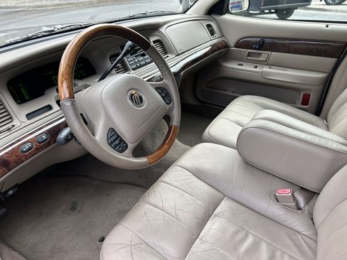Used 2004 Mercury Grand Marquis LS image 10