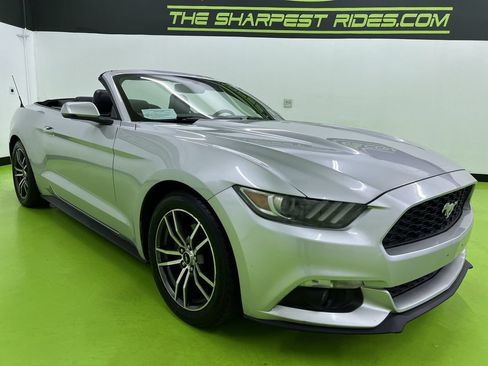 Used 2017 Ford Mustang Premium RWD image 2