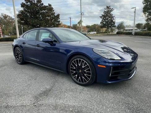 New 2026 Porsche Panamera image 2