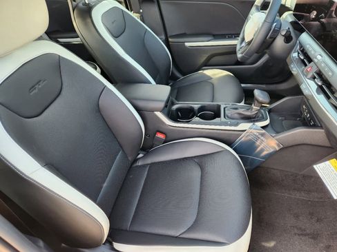 Certified 2025 Kia K4 GT-Line Turbo image 10