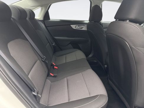 Used 2023 Kia Forte LXS FWD image 17