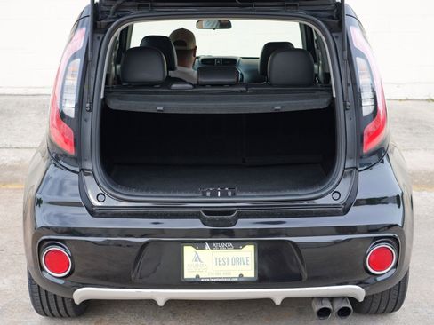 Used 2018 Kia Soul ! w/ Tech Package FWD image 10