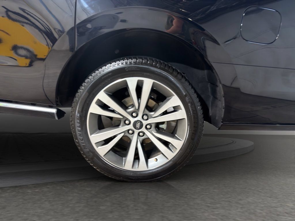 Used 2020 Ford Expedition Max Platinum AWD/4WD image 27