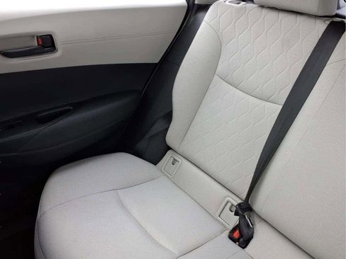 Used 2022 Toyota Corolla Cross L FWD image 16