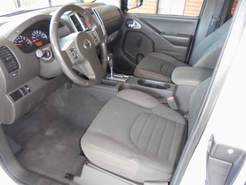 Used 2019 Nissan Frontier S w/ Work Truck Package RWD image 7
