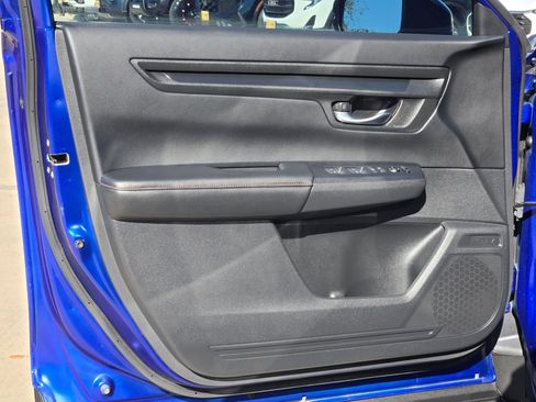 Used 2024 Honda CR-V Sport image 12