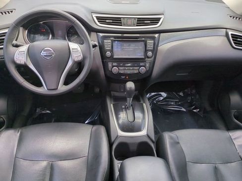 Used 2016 Nissan Rogue SL w/ SL Premium Package image 15