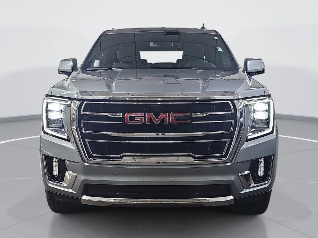 Used 2024 GMC Yukon SLT w/ SLT Premium Package AWD/4WD image 10
