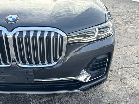 Used 2021 BMW X7 xDrive40i w/ Cold Weather Package image 9
