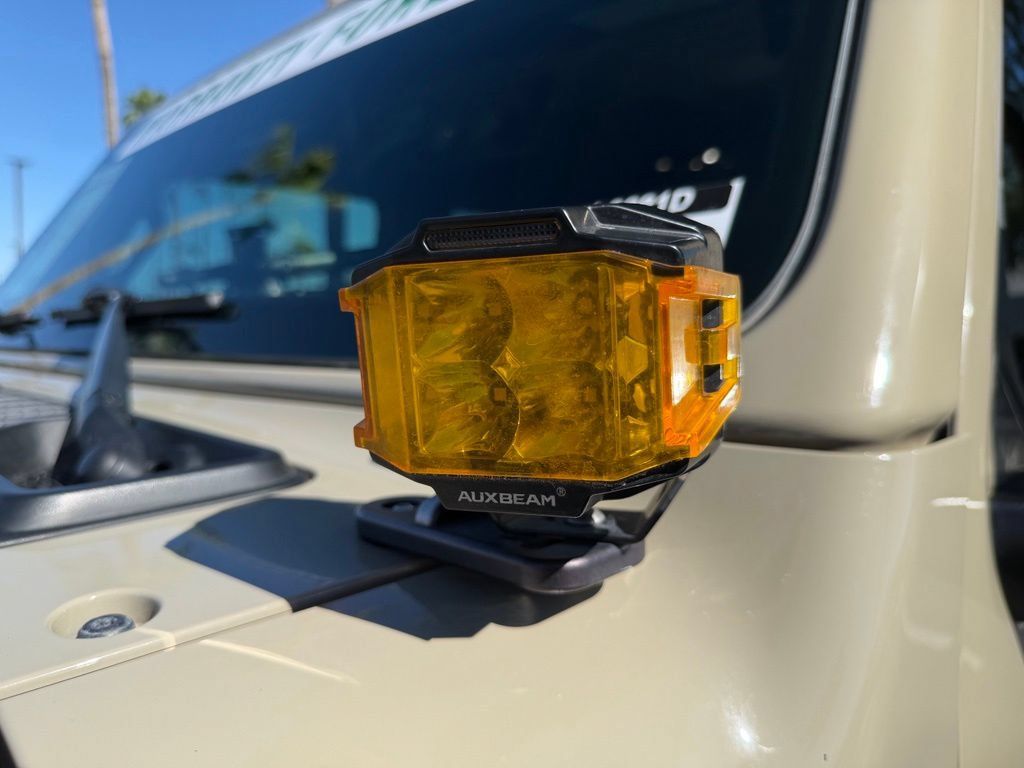 Used 2022 Jeep Gladiator Rubicon w/ Trailer Tow Package AWD/4WD image 18