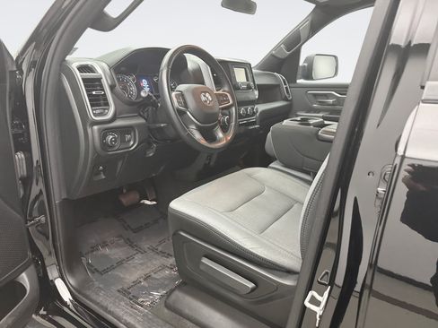 Used 2022 RAM 1500 Big Horn AWD/4WD image 10