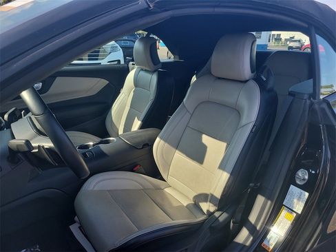 Used 2024 Ford Mustang GT Premium image 11