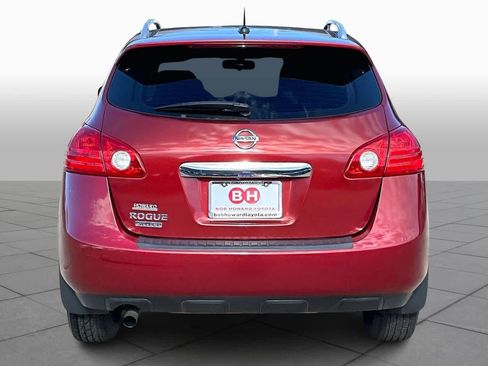 Used 2014 Nissan Rogue S w/ Convenience Package image 5