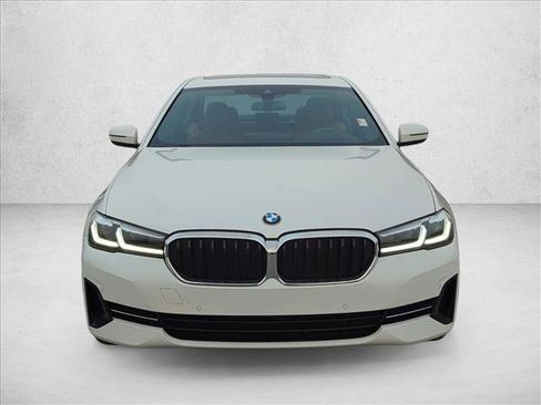 Used 2021 BMW 530i w/ Premium Package image 2