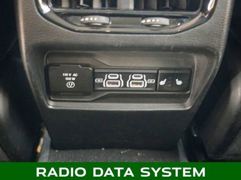 Used 2023 Jeep Grand Cherokee Limited w/ Luxury Tech Group II image 10