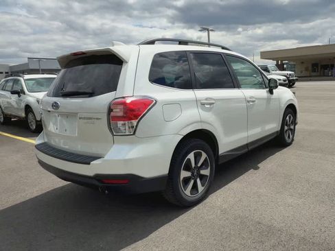 Used 2017 Subaru Forester 2.5i Limited w/ Popular Package #2 AWD/4WD image 8