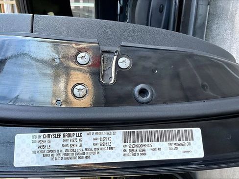 Used 2013 Dodge Challenger SXT image 15