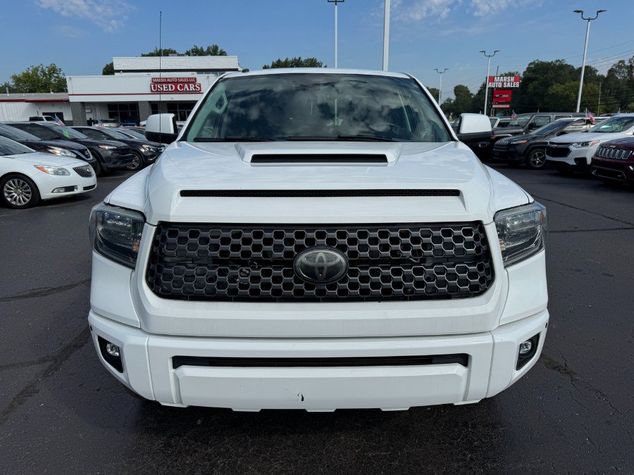 Used 2018 Toyota Tundra SR5 AWD/4WD image 8