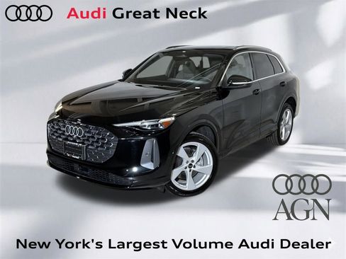 New 2025 Audi Q5 Premium Plus image 1