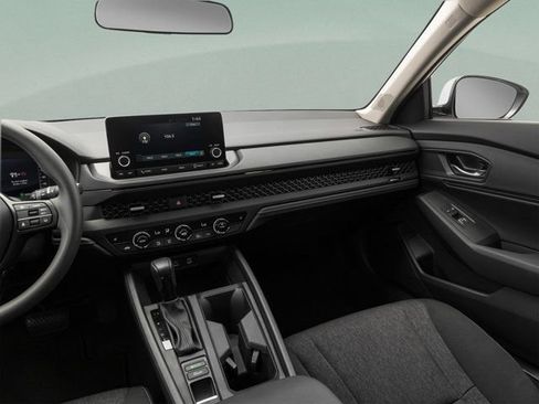 Used 2024 Honda Accord LX image 40