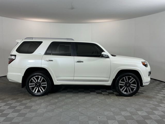 Used 2019 Toyota 4Runner Limited AWD/4WD image 4
