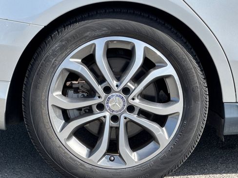 Used 2016 Mercedes-Benz C 300 Sedan image 12