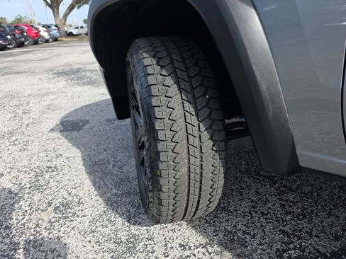 Used 2025 Chevrolet Colorado Trail Boss image 35