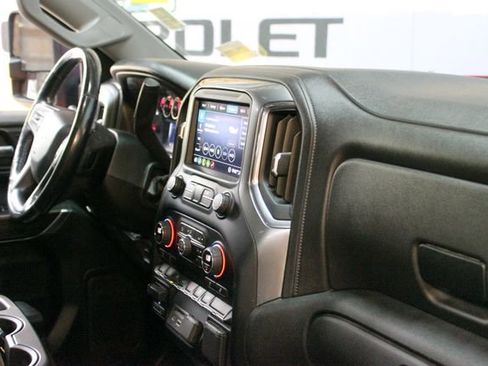 Used 2020 Chevrolet Silverado 1500 LT w/ True North Edition AWD/4WD image 9