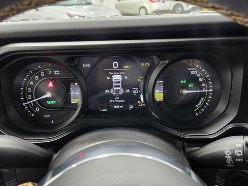 Used 2024 Jeep Wrangler Sahara w/ Technology Group image 31