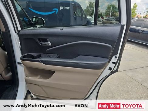 Used 2022 Honda Pilot Elite image 40