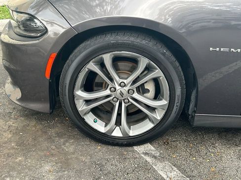 Used 2022 Dodge Charger R/T w/ Driver Convenience Group image 28