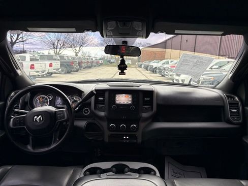 Used 2022 RAM 2500 Tradesman w/ Chrome Appearance Group image 21