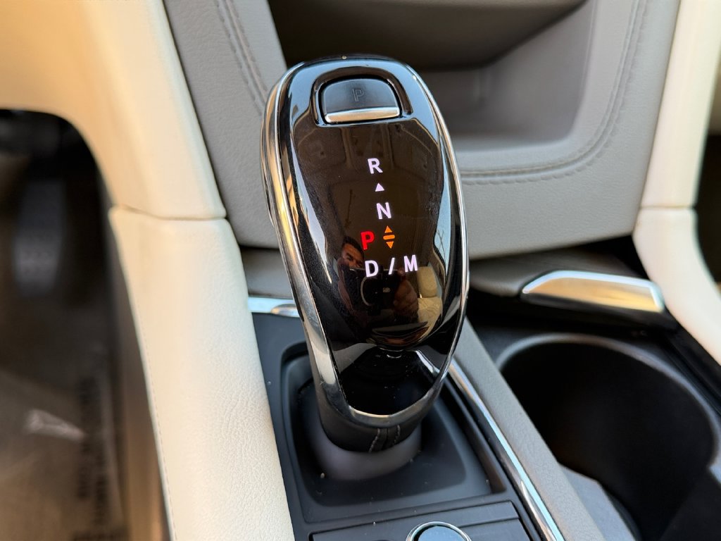 Used 2024 Cadillac XT6 Premium Luxury AWD/4WD image 25
