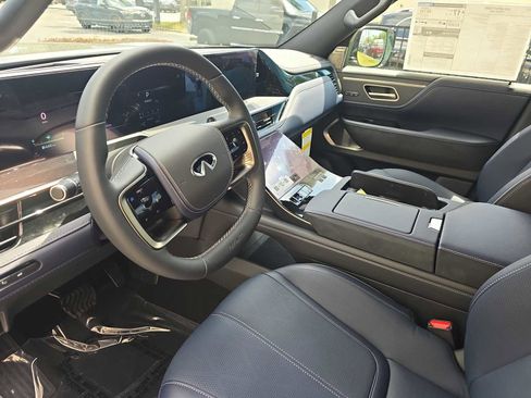 New 2026 INFINITI QX80 4WD w/ Sport Exterior Package image 20