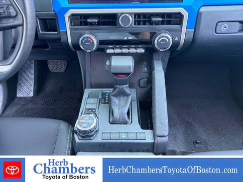 Used 2026 Toyota Tacoma TRD Off-Road AWD/4WD image 19